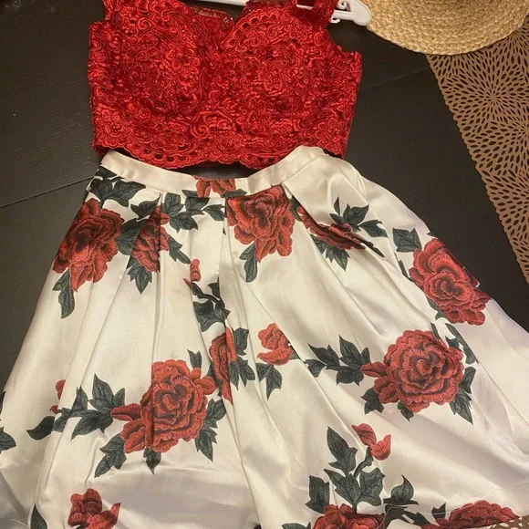 PromGirl | Dresses | Homecoming 2 Piece Red White Floral Dress Size Small |  Poshmark